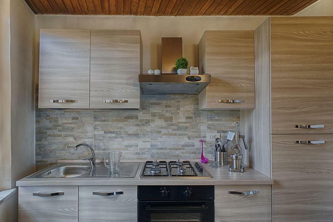B.E.A. Maison Специя Екстериор снимка
